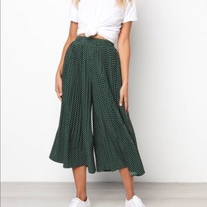 Pull-On Flare Cropped Pant - Green